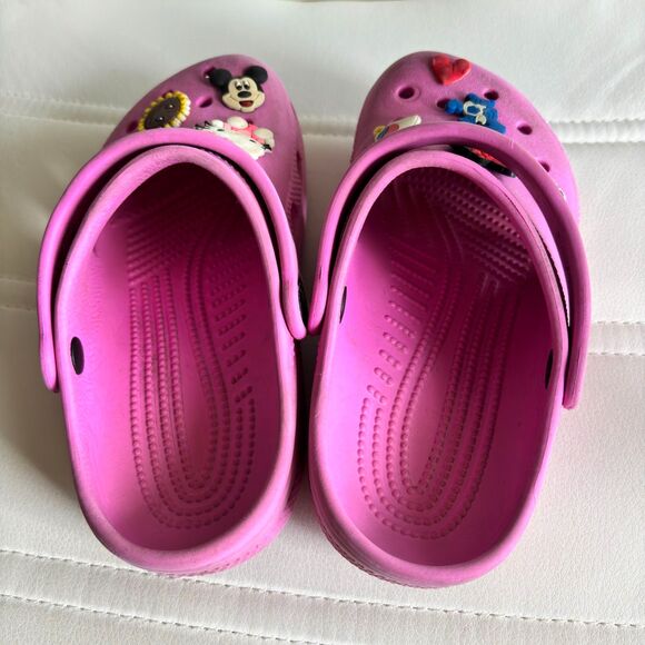 Little Girl's Pink Crocs w/ Charms Girl's Size J 1 Slip on Clog Crocs - Picture 3 of 4
